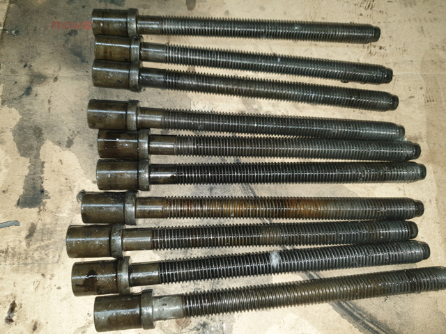 Болт головки блока цилиндров 03G103384 VAG