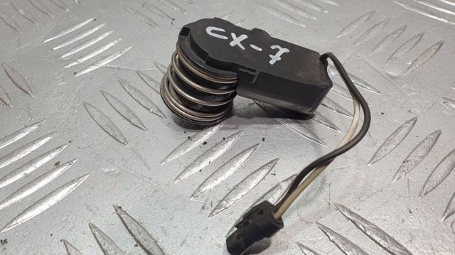 Датчики парковки задний 10CA0212A MAZDA