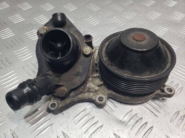 11518516204 Помпа водяная (насос) охлаждения купить Черкассы