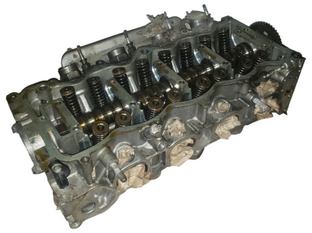 Головка блока цилиндров 12200RNAA00 HONDA