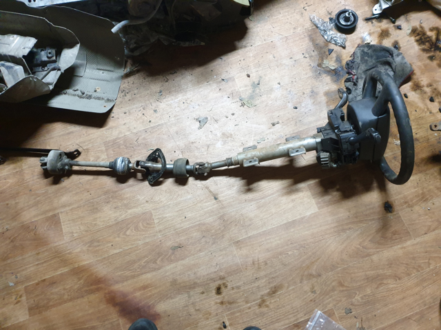 Рулевое колесо 1372293 FORD