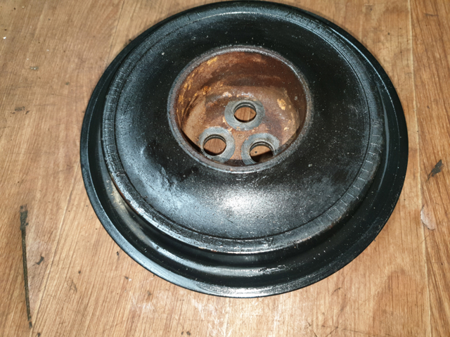 Шкив коленвала 1748942 FORD