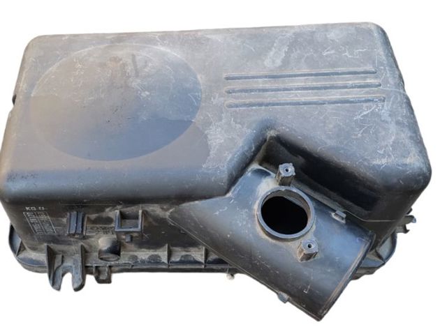 Корпус воздушного фильтра, верхняя часть 1770528120 TOYOTA
