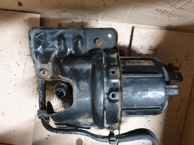 FORD 1781617 Корпус топливного фильтра в наличии Каменское