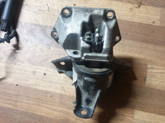 Левая подушка двигателя 21830C5400 HYUNDAI