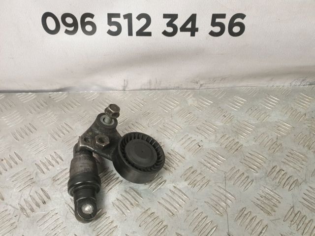 Натяжитель клинового ремня 252813C100 HYUNDAI