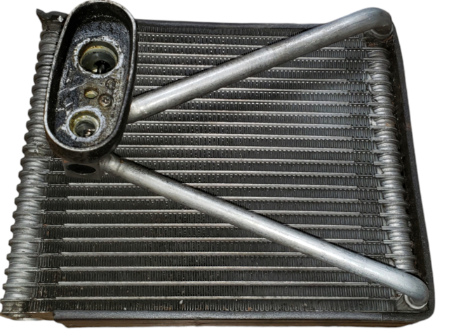 Испаритель кондиционера 272808H600 NISSAN