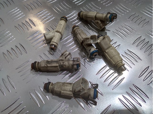 Форсунка инжектора Форд Cи-Макс