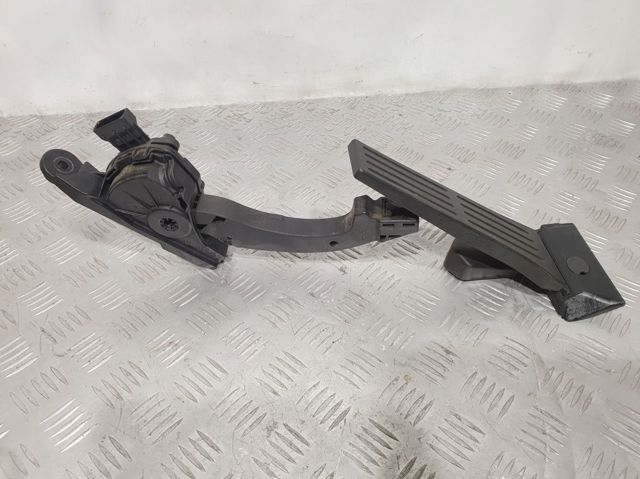 Педаль акселератора 327003S110 HYUNDAI