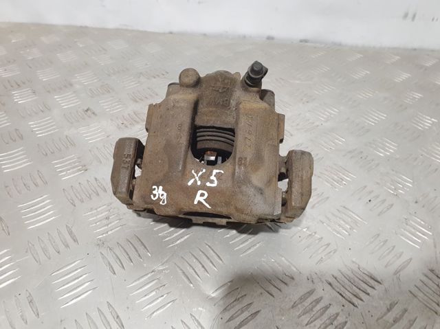 Суппорт тормозной задний правый 34216768444 BMW