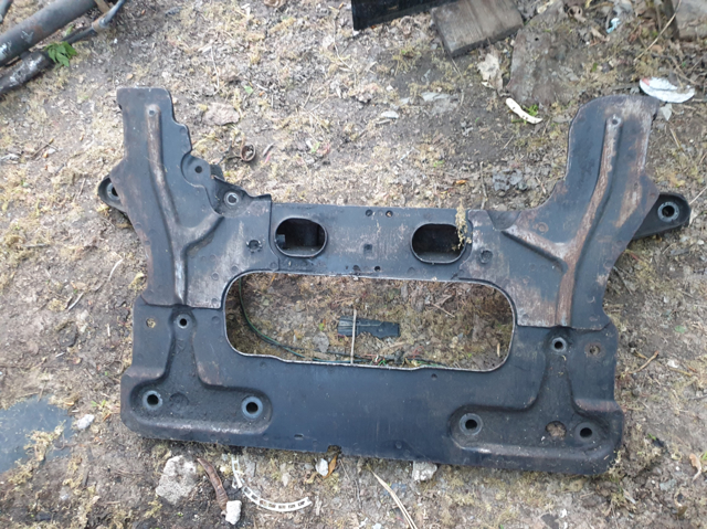 Крабобалка передней подвески 3502X0 PEUGEOT