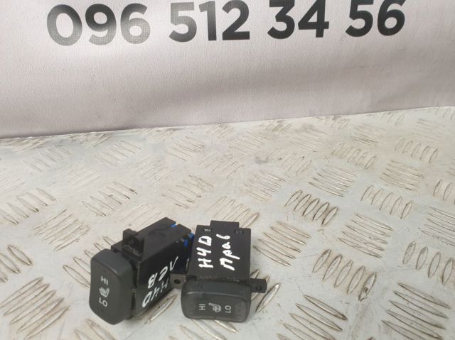 Кнопка включения обогрева сидения 35600SNB003 HONDA