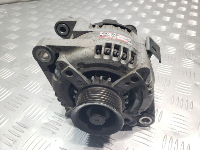 Автомобильный генератор 373002G061 HYUNDAI