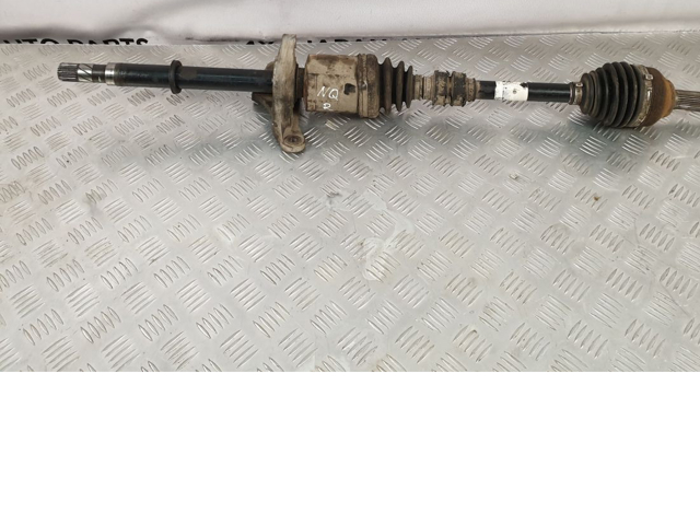 Привод передний правый 39100JD52B NISSAN
