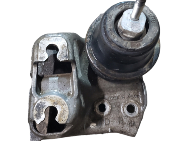 SUBARU 41032AJ050 Кронштейн подушки (опоры) двигателя правой в наличии Ирпень