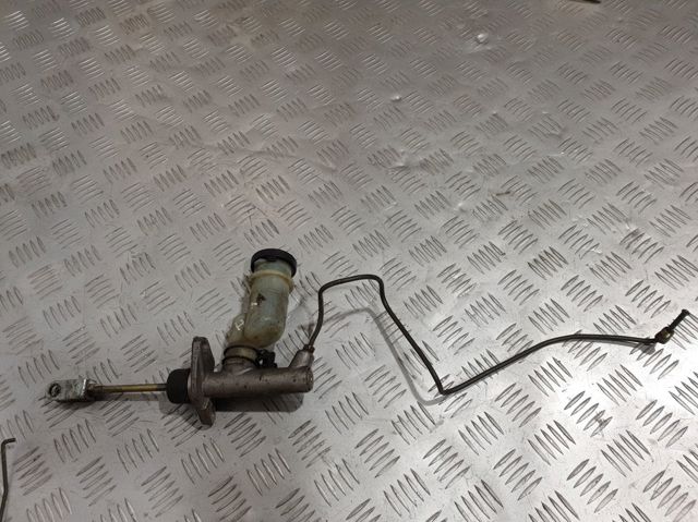 Главный цилиндр сцепления 4161025020 HYUNDAI