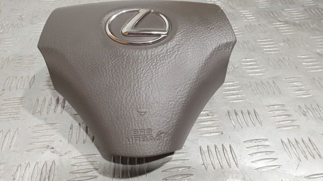 Подушка AIRBAG водительская 4513030661E0 TOYOTA