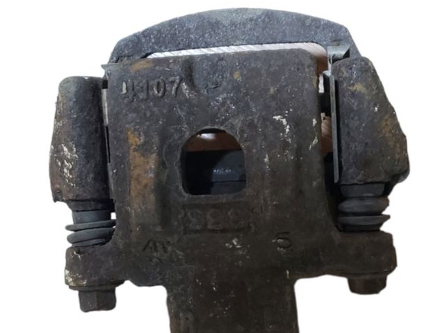 Суппорт тормозной левый задний 4785048050 TOYOTA