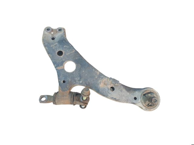 Передний нижний рычаг 4806833050 TOYOTA