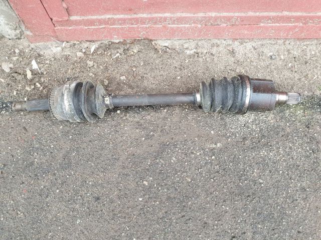 Вал привода, передний левый 4950025200 HYUNDAI