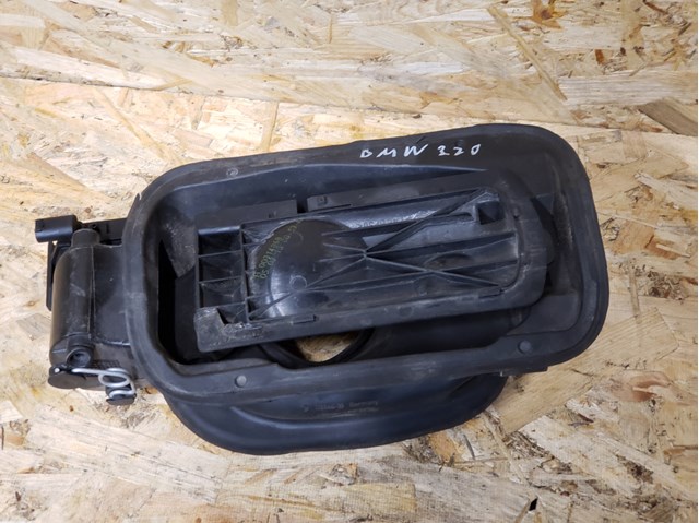 BMW 51177238100 Корпус заливной горловины топливного бака в наличии Ирпень