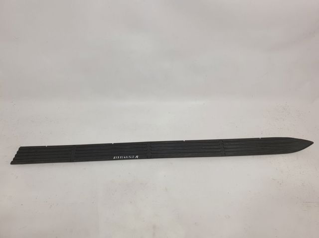 Накладка подножки 517716A120 TOYOTA