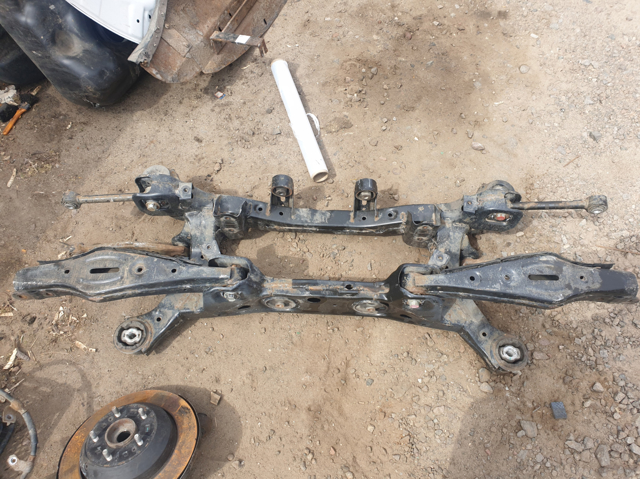 Поперечка задней подвески 55405C5650 HYUNDAI
