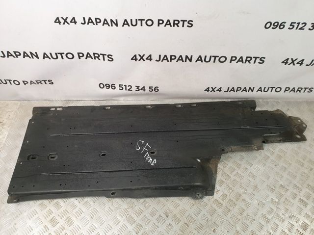 Защита днища, правая 56411AG042 SUBARU
