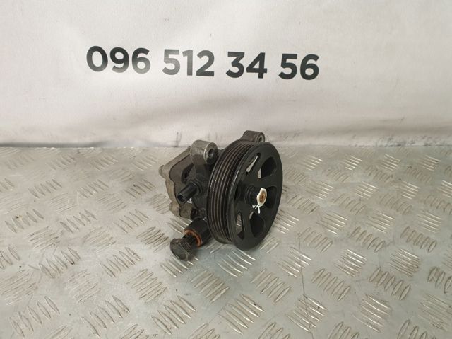 Насос рулевого управления 571002B800 HYUNDAI
