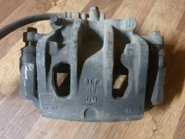 Суппорт тормозной передний правый 58130C5700 HYUNDAI