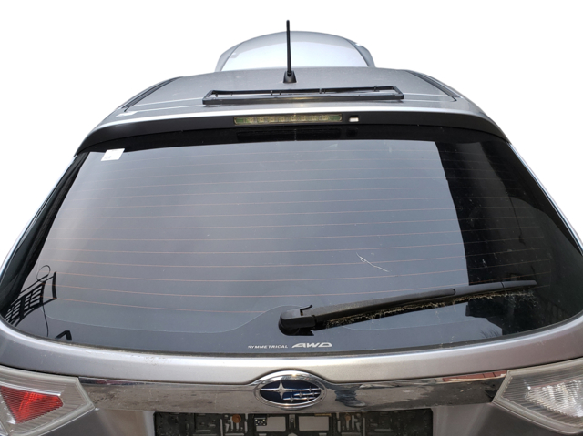 Стекло двери задка 63011FG100 SUBARU