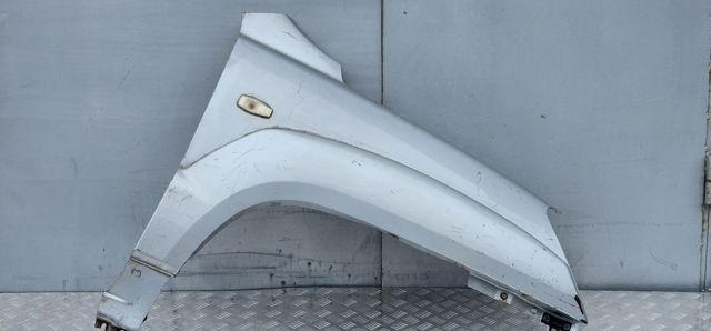 Боковая часть передняя правая 663211F120 HYUNDAI