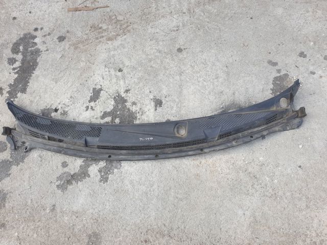 Решетка дворников 66862AX700 NISSAN
