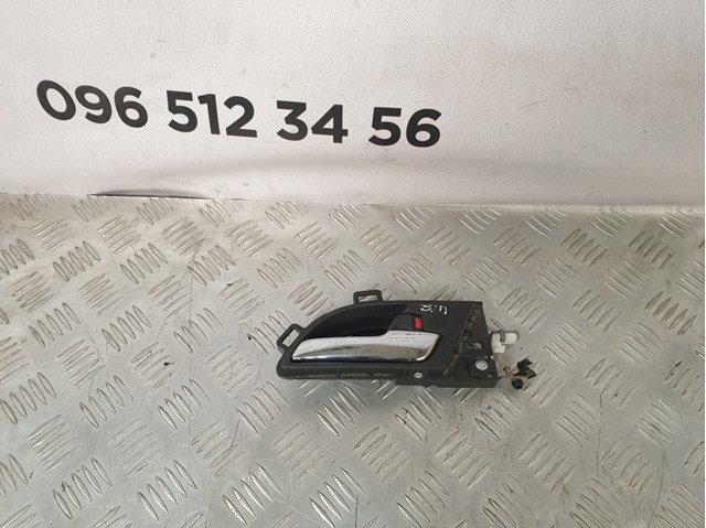 Ручка передней двери внутренняя, правая 72120SWAA02ZA HONDA