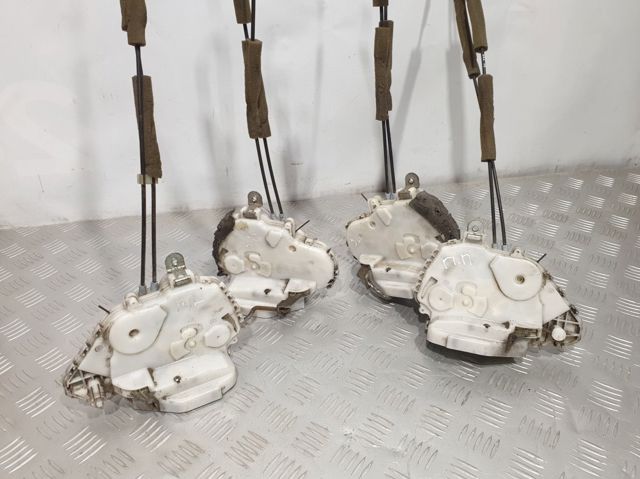 Замок задней двери, левой Honda Civic VIII