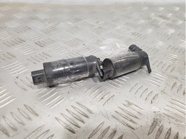 Электропомпа омывателя переднего стекла 76806S6DE01 HONDA