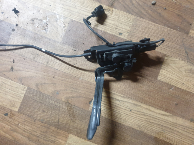 Замок капота 81130C5000 HYUNDAI