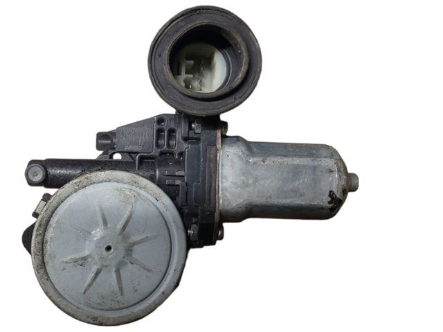 Мотор стеклоподъемника двери передней, правой 8571035180 TOYOTA