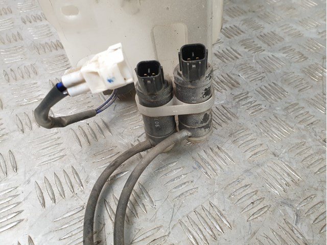 Насос омывателя 86611AG220 SUBARU