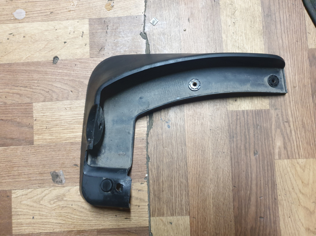 Брызговик крыла 86850C5000 HYUNDAI