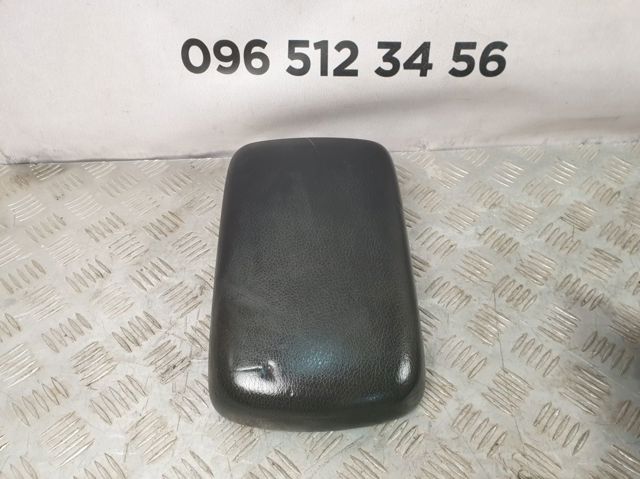 Крышка подлокотника 92114SC000JC SUBARU