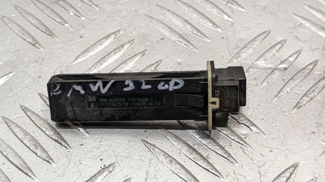 Датчик температуры салона 9238085 BMW