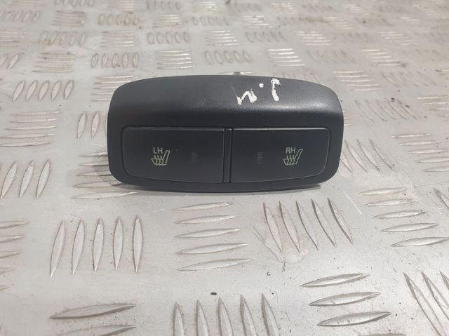 933202E001CA HYUNDAI Кнопка включения обогрева сиденья купить в Харьков