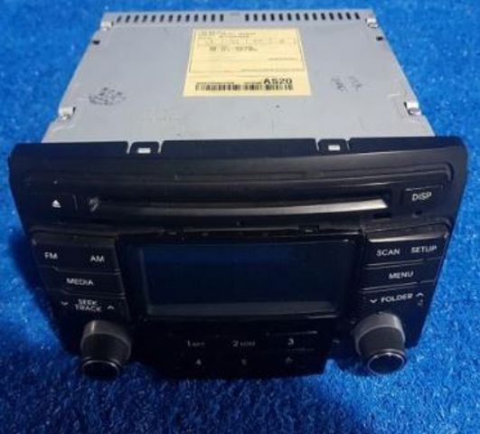 Радиоприемник 961703S2004X HYUNDAI