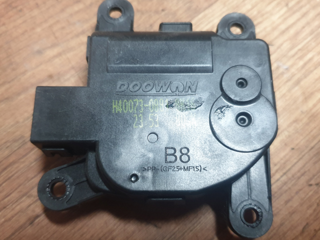 Привод заслонки печки 971611JAA0 HYUNDAI