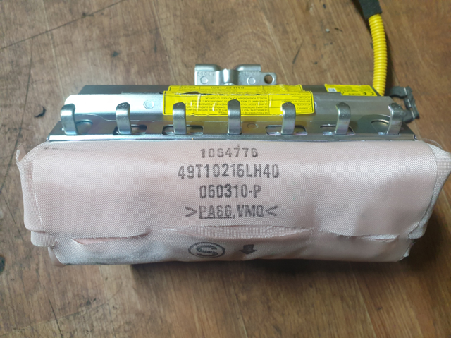 Подушка безопасности боковая 98271SC010 SUBARU