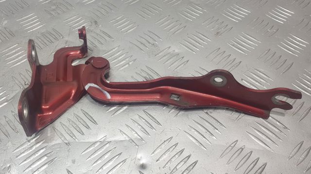 MAZDA EG2152420C Петля капота левая в наличии Житомир