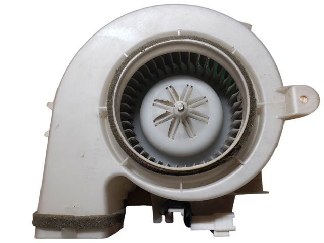 G923030010 Насос (помпа) охлаждения батареи купить Чернигов