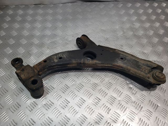 Рычаг передней подвески нижний левый KA0G34350 MAZDA