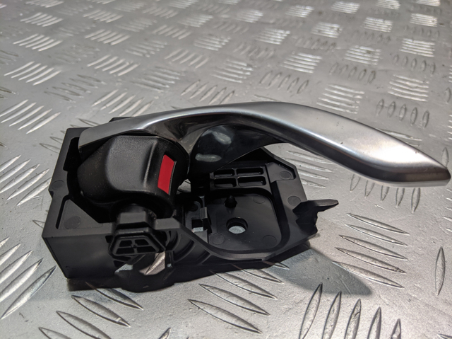 KD5359330C MAZDA Ручка двери левой внутренняя передняя/задняя купить в Сумы